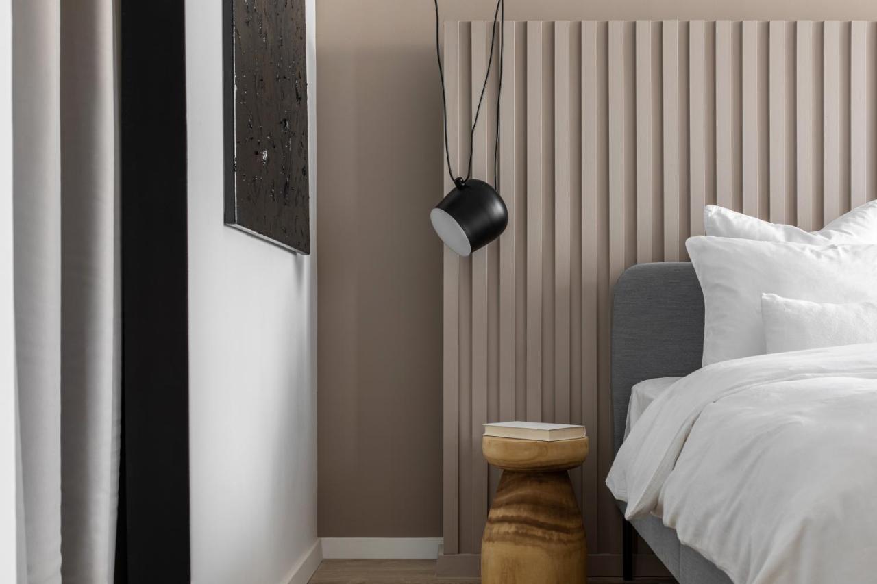 Downtown Story By Urbanesq Apartment Bukares Bagian luar foto